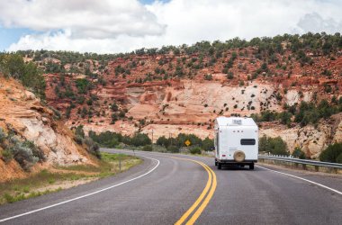 Arizona, ABD 'de bir karavan.