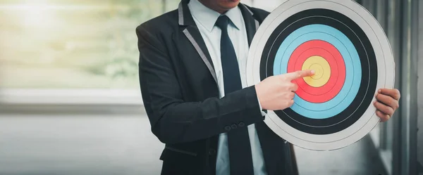 Business Man Pointing Goal Target Dartboard Businessman Leadership Point Strategic — Stock Photo, Image