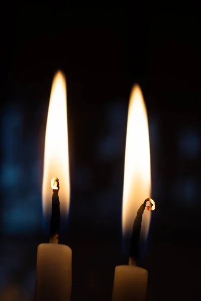 Κάψιμο Κεριών Που Φτιάχνουν Φως Στην Όψη Φόντο — Φωτογραφία Αρχείου