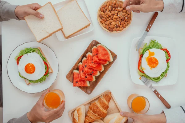 Pyszne Zdrowe Śniadanie Domu — Zdjęcie stockowe