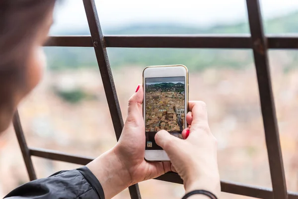 Taking Picture Bologna Cellphone Top Tower — Stock Photo, Image