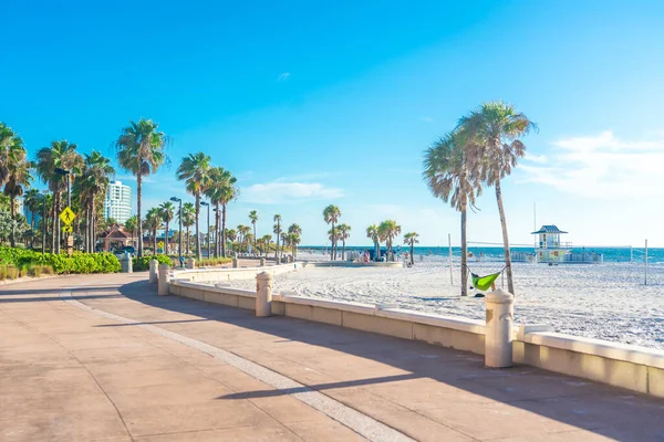 佛罗里达州Usa的清澈海滩 沙滩上有美丽的白沙 — 图库照片
