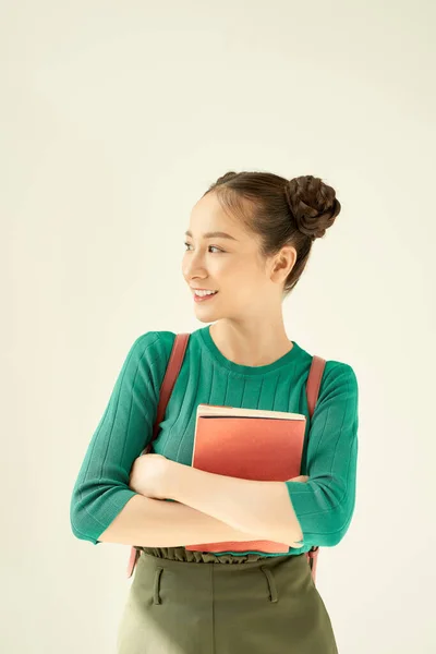 Retrato Una Joven Estudiante Hermosa Sosteniendo Libros Ejercicios —  Fotos de Stock