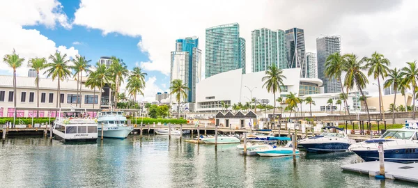 Miami Usa September 2019 Utsikt Över Marinan Miami Bayside Med — Stockfoto