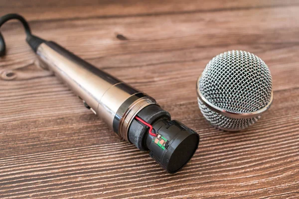 Broken Singing Microphone Disassembled Repair — Stock Photo, Image