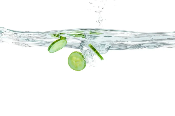 Gurkenscheiben Mit Spritzwasser Gesundes Und Leckeres Essen — Stockfoto