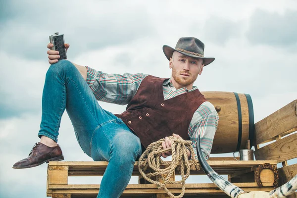 Handsome Cowboy Man Cowboy Wearing Hat Western Life Unshaven Guy — Stock fotografie