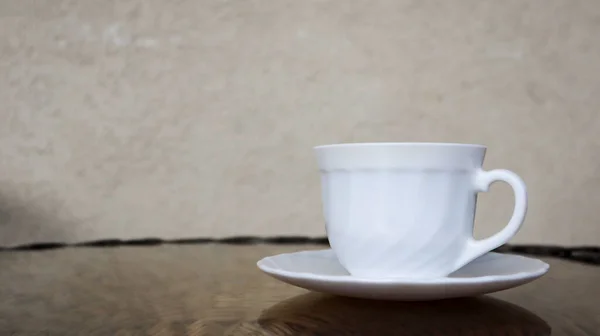 Heißer Aromatischer Kaffee Mit Milch Frisch Zubereitetes Getränk Wird Einer — Stockfoto