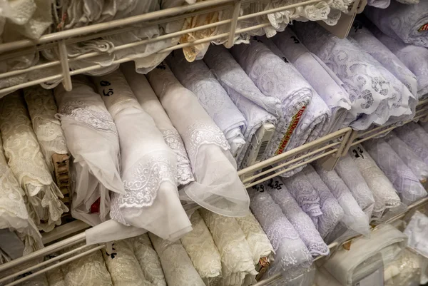 Рулоны Ткани Текстильном Магазине — стоковое фото