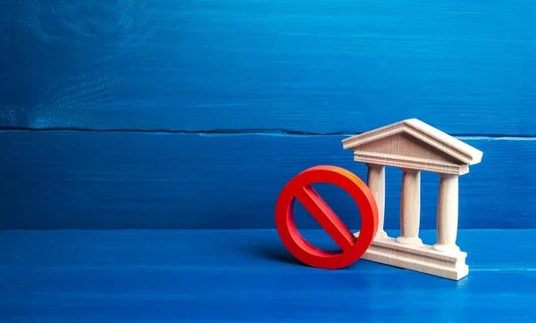 Government Building Bank Red Prohibition Symbol Bank Liquidation Procedure Paralysis — Stock Photo, Image