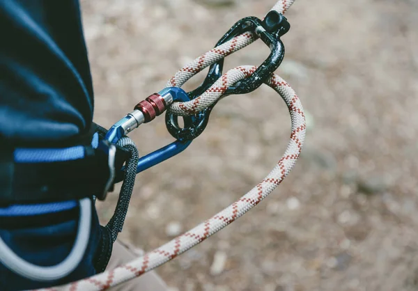 Kletterer Mit Seil Und Figur Acht — Stockfoto