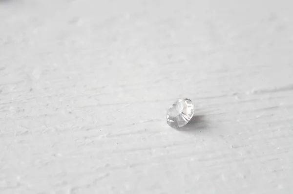 Beyaz Kristal Taş Makro Mor Şeffaf Kuvars Kristalleri — Stok fotoğraf