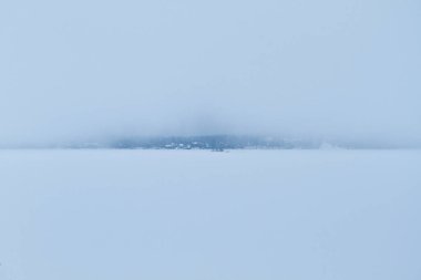 Doğanın güzel manzarası. Kış mevsimi
