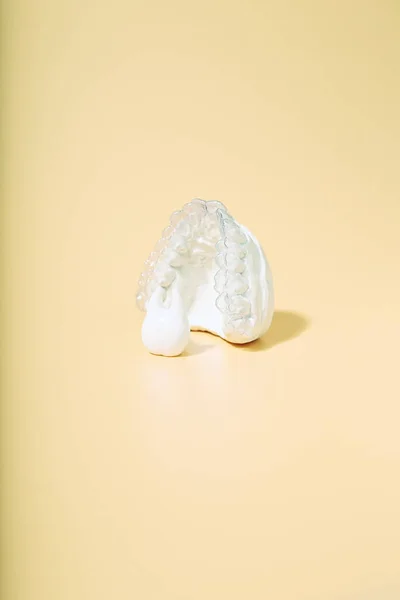 Ортодонтична Стоматологічна Тема Жовтому Фоні — стокове фото