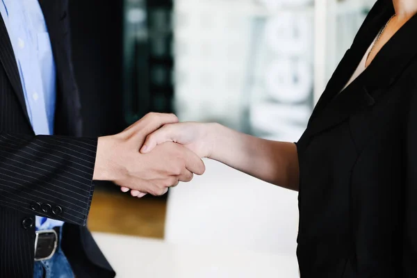 Congratulations Owners Companies Holding Hands Congratulate Them Joint Venture Investments — Stock Photo, Image