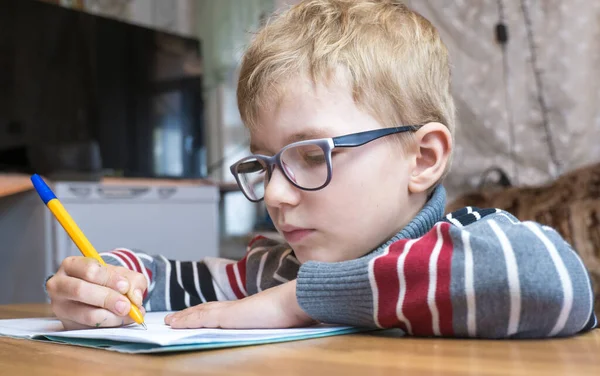 Focused First Grader Learning Write Doing Homework — Stock Photo, Image