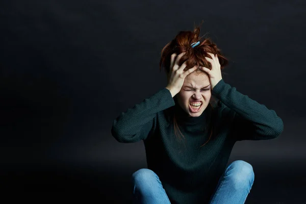 Donne Emotive Con Abuso Degli Occhi Neri Scontento Depressione — Foto Stock