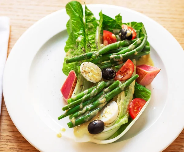 Nahaufnahme Von Köstlichem Salat Als Hintergrund — Stockfoto