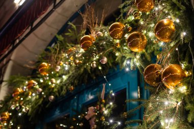 Renkli Noel Dekorasyonu. Kış tatili, mevsimlik geçmiş