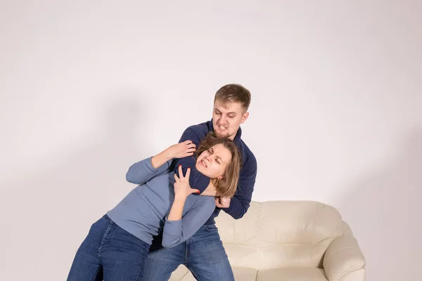 People Abuse Violence Concept Agressive Man Strangling His Wife — Stock Photo, Image