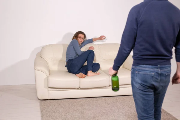 Alcoholic Domestic Violence Abuse Concept Man Gets Drunk Home Takes — Stock Photo, Image