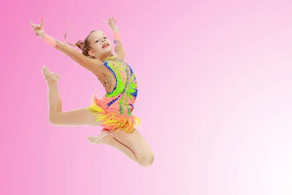 Girl Gymnast Performs Jump — Stock Photo, Image