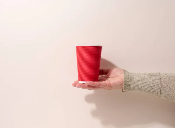 Hand Holds Paper Cardboard Red Cup Coffee Beige Background Eco — Stock Photo, Image