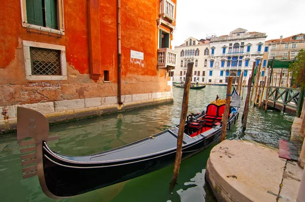 Venedig Italien Gondeln Auf Kanal — Stockfoto