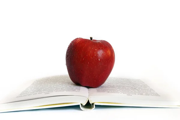 Kırmızı Elma Kitap — Stok fotoğraf