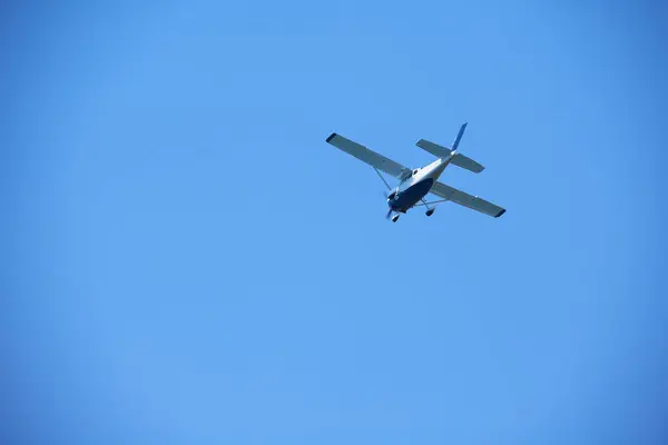 Avião Pequeno Céu — Fotografia de Stock