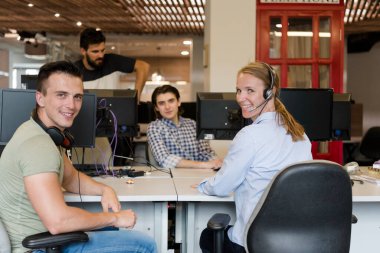 Meslektaşlar sosyal statüye giriyor 