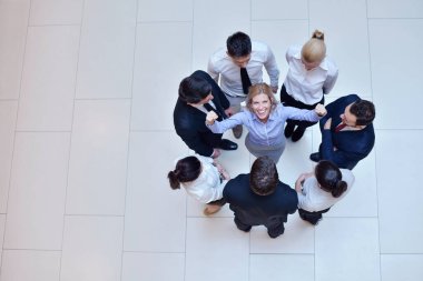 Grup iş adamları daire