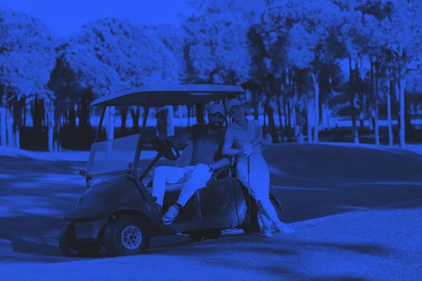Couple Buggy Golf Course — Stock Photo, Image