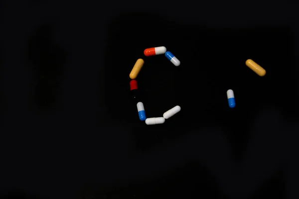 Δόση Χαπιών Φαρμακευτική Αγωγή Ιατρική Περίθαλψη Έννοια — Φωτογραφία Αρχείου