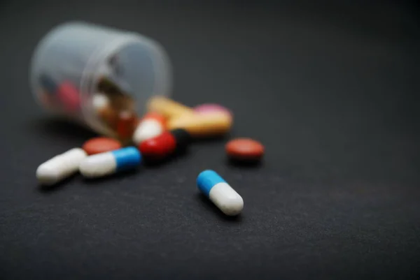Φαρμακευτική Χάπια Φιάλες Έννοια Υγειονομικής Περίθαλψης — Φωτογραφία Αρχείου