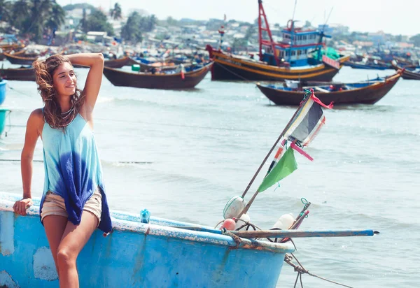 Roztomilý Úsměv Mladá Skutečná Žena Asijské Zemi Mořský Přístav Vietnam — Stock fotografie