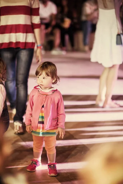 Gadis Kecil Menari Disko Anak Anak — Stok Foto