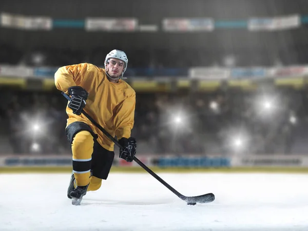 Ishockeyspelare Aktion — Stockfoto