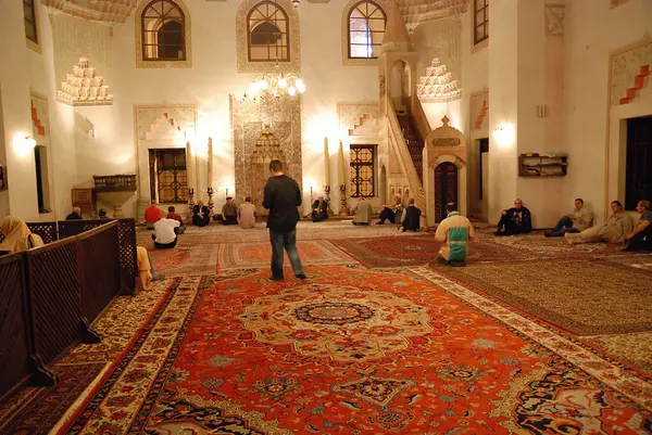 Interior Mezquita Islámica —  Fotos de Stock