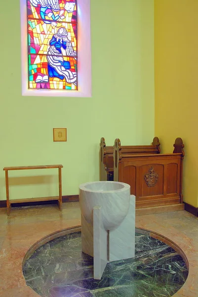 Interieur Van Prachtige Historische Kerk — Stockfoto