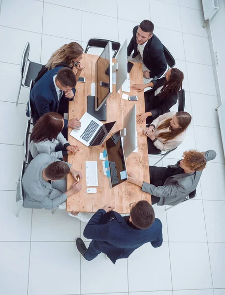 Bovenaanzicht Business Team Bespreken Een Werkvergadering — Stockfoto