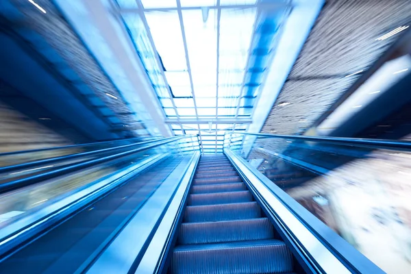 Escaleras Mecánicas Del Centro Comercial Interior Del Edificio — Foto de Stock