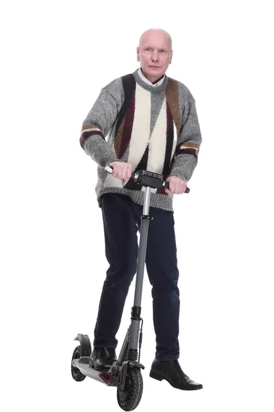 Volwassen Man Met Een Elektrische Scooter Geïsoleerd Een Witte Achtergrond — Stockfoto