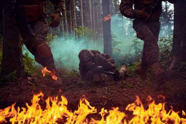 Çağdaş Savaş Askerleri Mangası