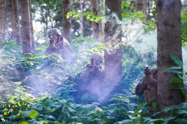 Çağdaş Savaş Askerleri Mangası