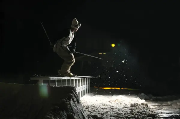 Skifahren Während Des Wettbewerbs — Stockfoto