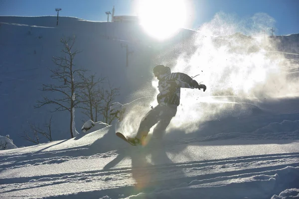 Freestyle Snowboarder Saltar Montar —  Fotos de Stock