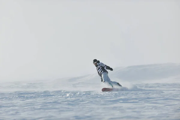 自由泳 滑雪板 — 图库照片