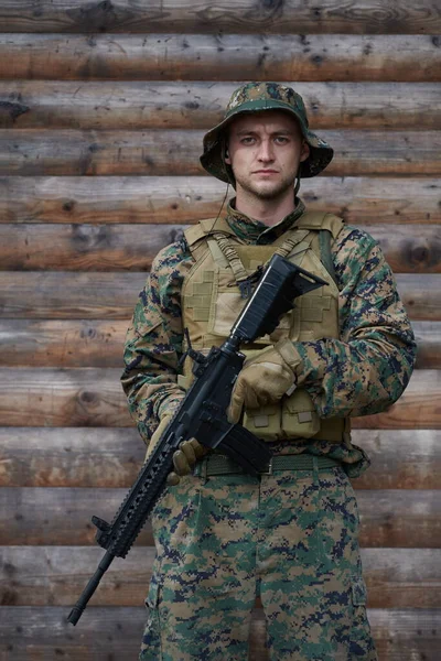 Retrato Soldado Campo Militar — Fotografia de Stock