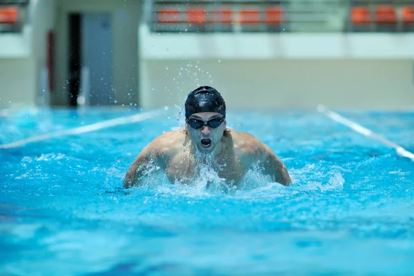 Atleta Maschio Sta Nuotando Piscina — Foto Stock